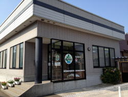 �L�b�Y���[���@���[�^�X